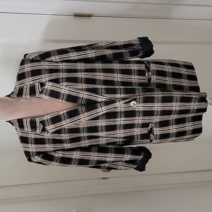 Requirements, Size 16 Vintage Black and Beige Plaid Blazer.  Single Button, EUC